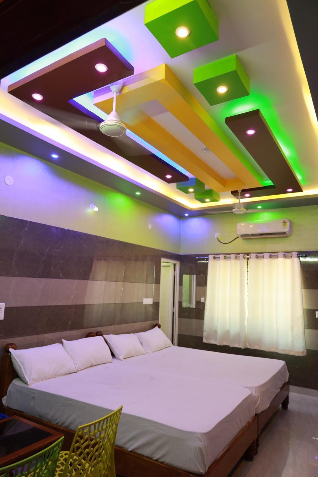 Hotel Rv Residency Wodapatti Exterior foto