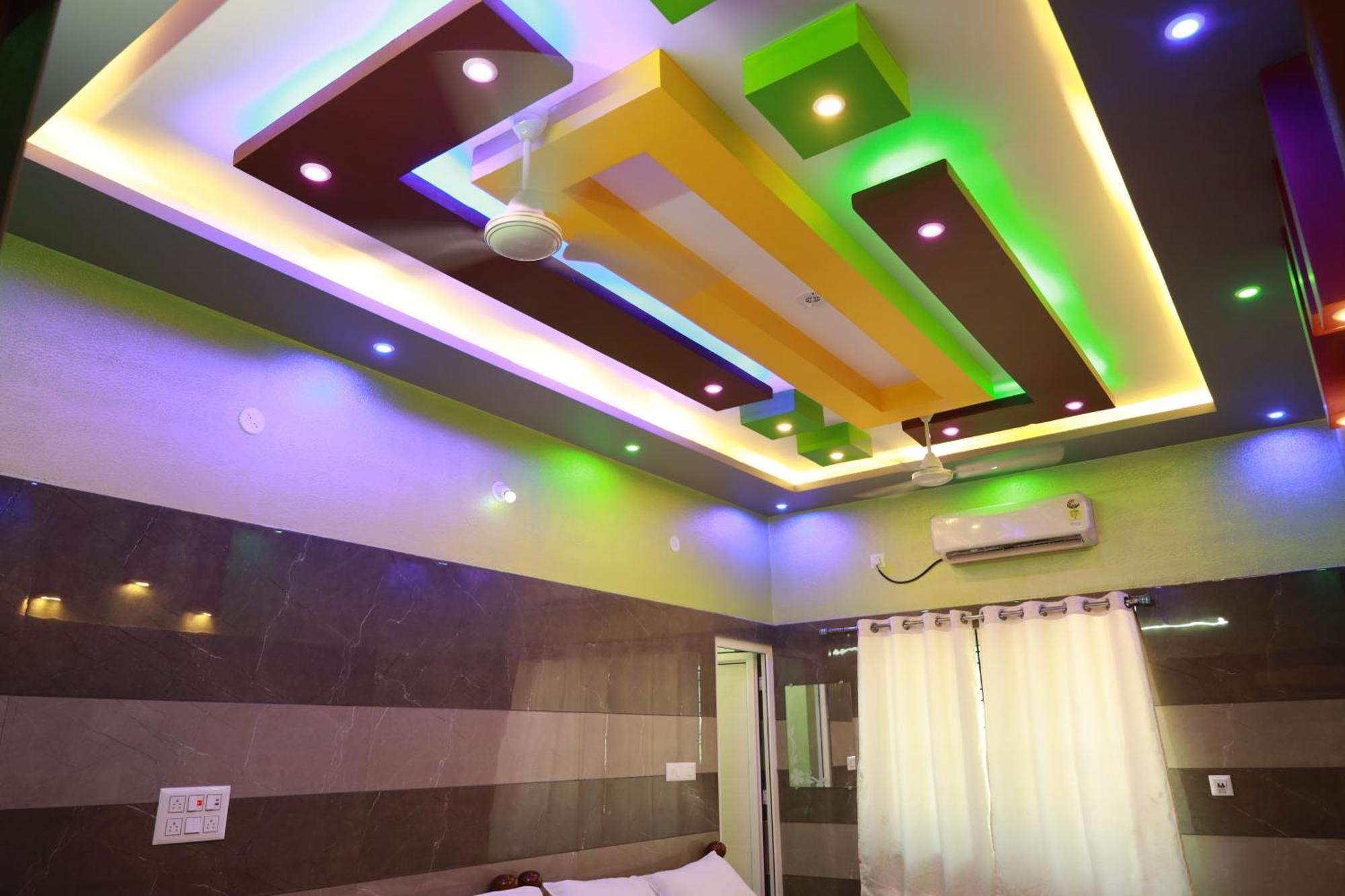 Hotel Rv Residency Wodapatti Exterior foto