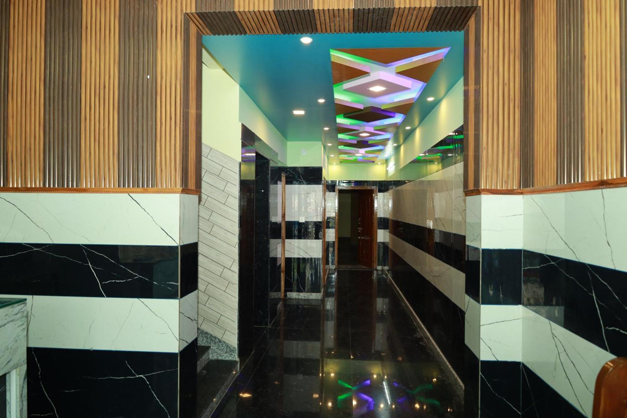 Hotel Rv Residency Wodapatti Exterior foto
