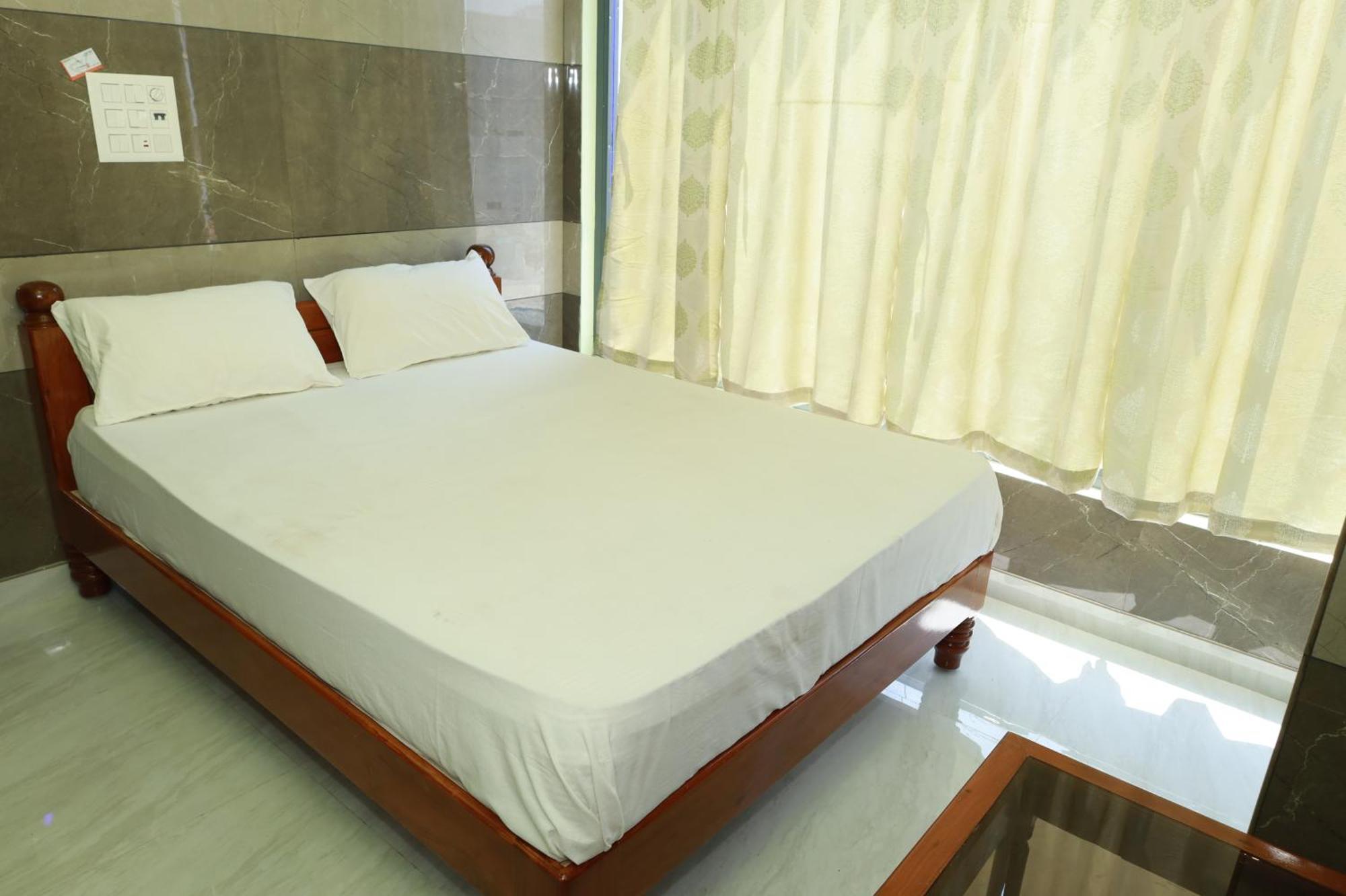 Hotel Rv Residency Wodapatti Exterior foto
