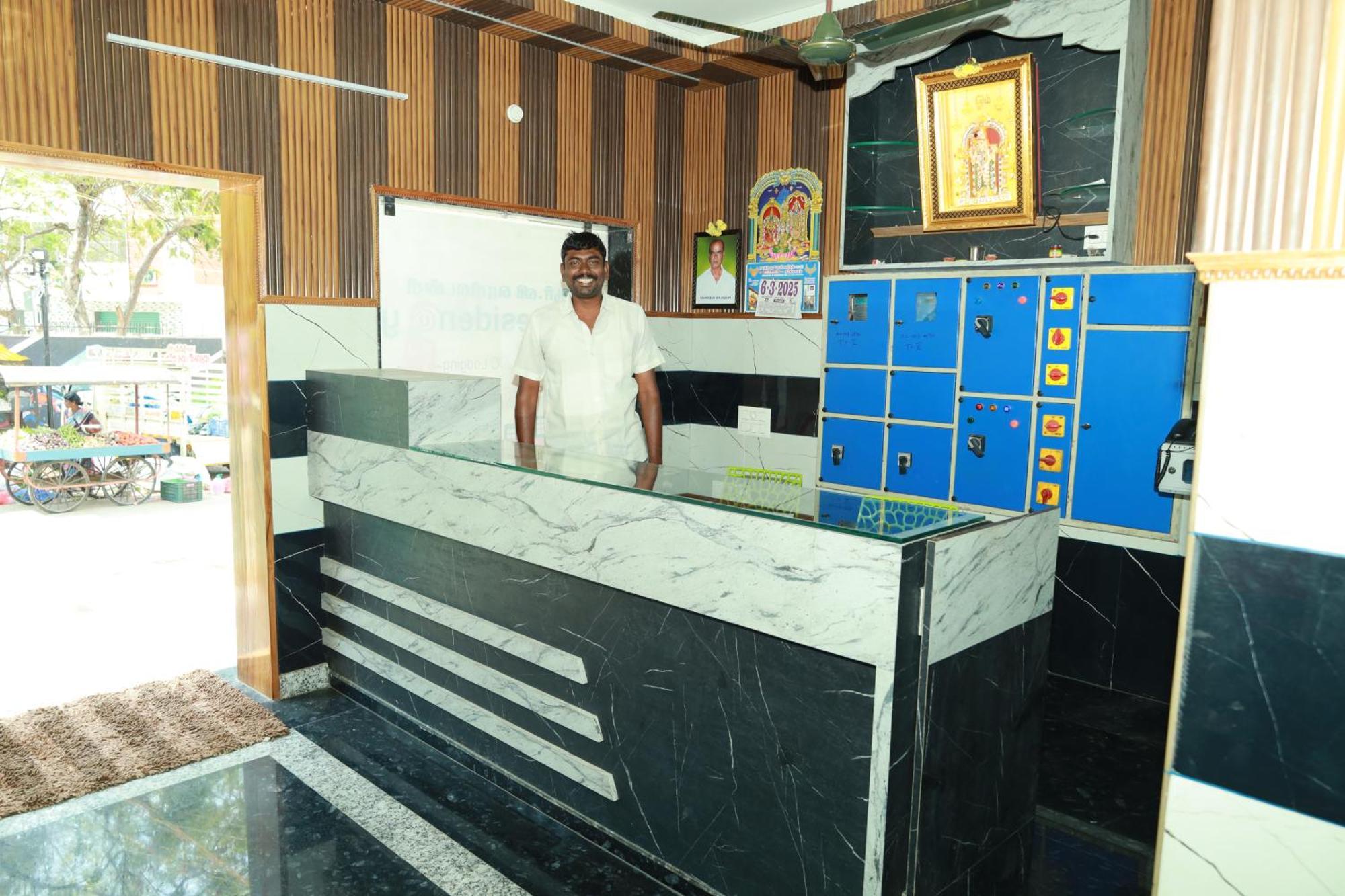 Hotel Rv Residency Wodapatti Exterior foto