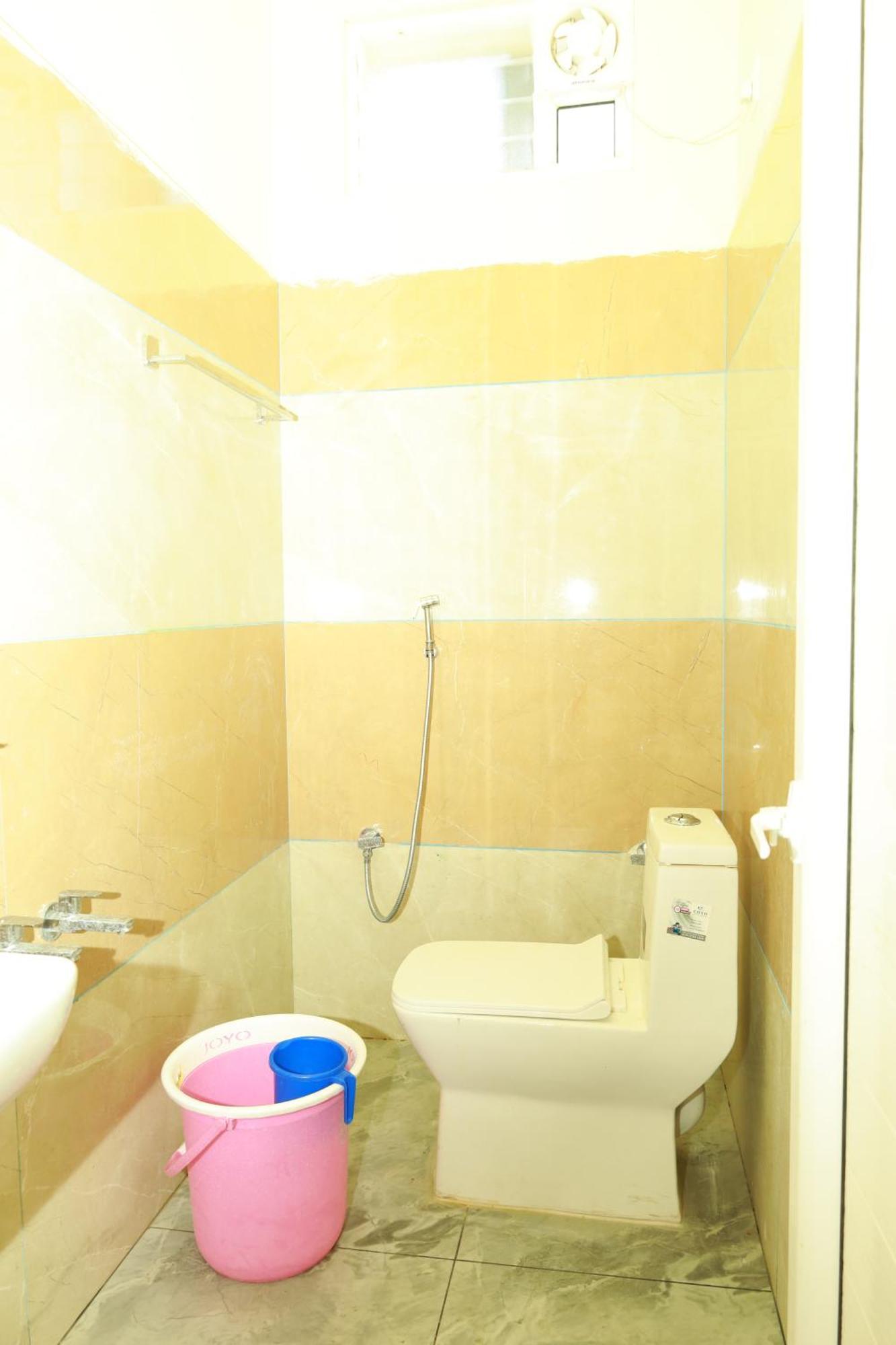 Hotel Rv Residency Wodapatti Exterior foto